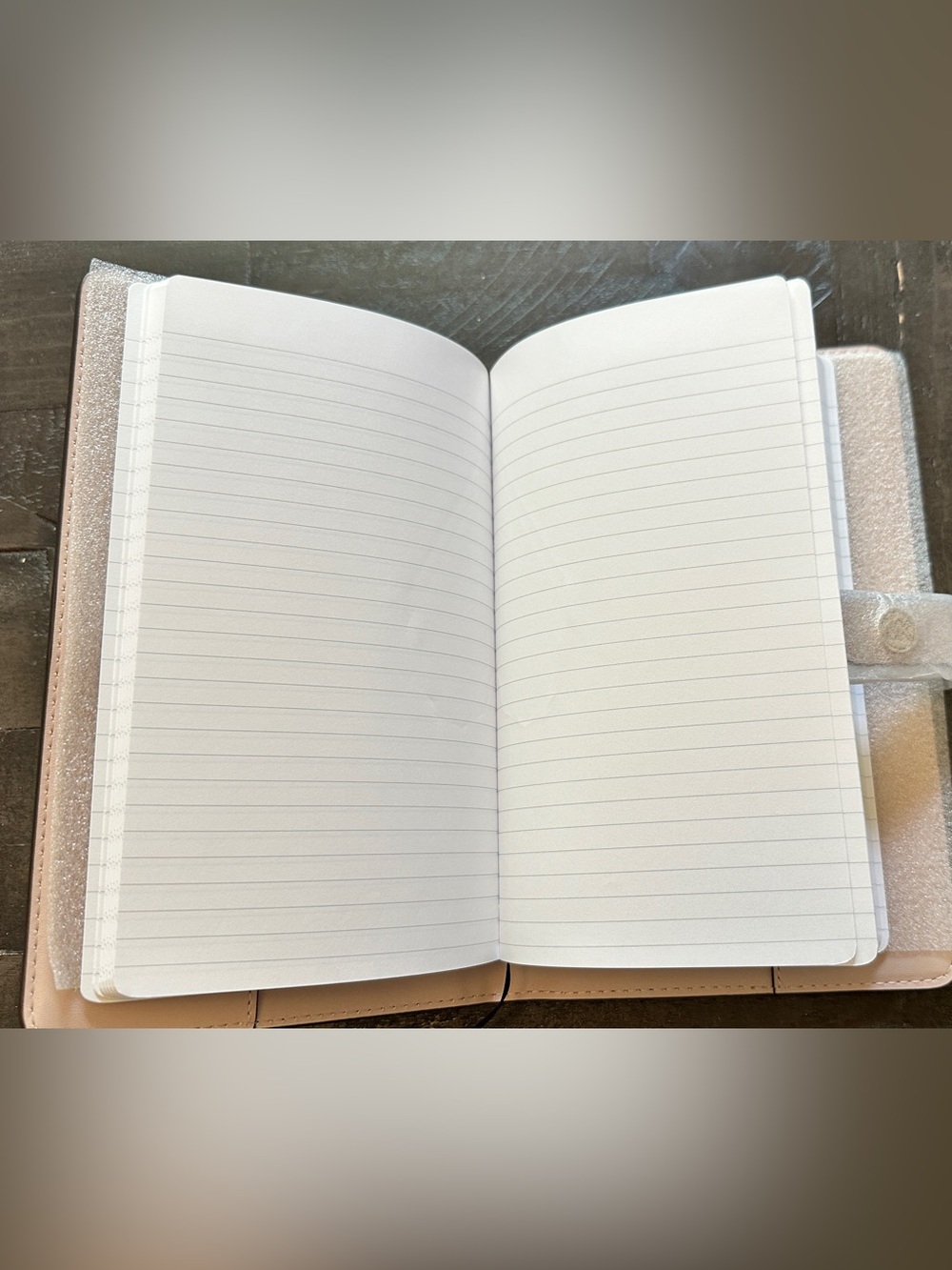 Michael Kors notebook journal - Picture 2 of 5
